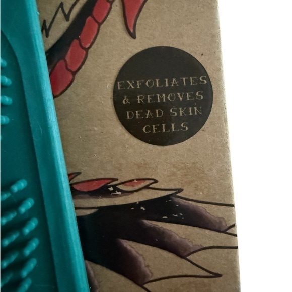 Ed hardy silicone shower scrubber NWT - Picture 2 of 5